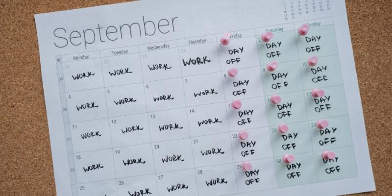 4-Tage-Woche – ist der Lockruf weniger Arbeit eine tragfähige Lösung?